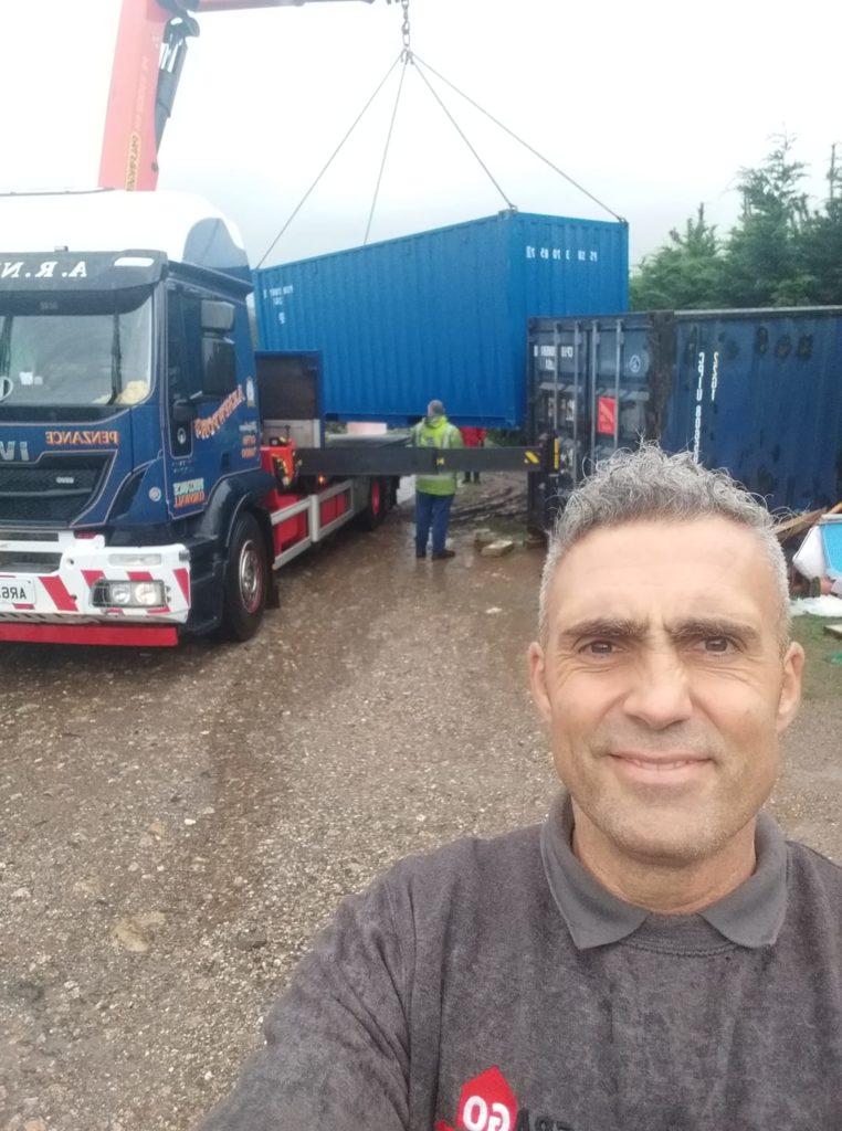 Container